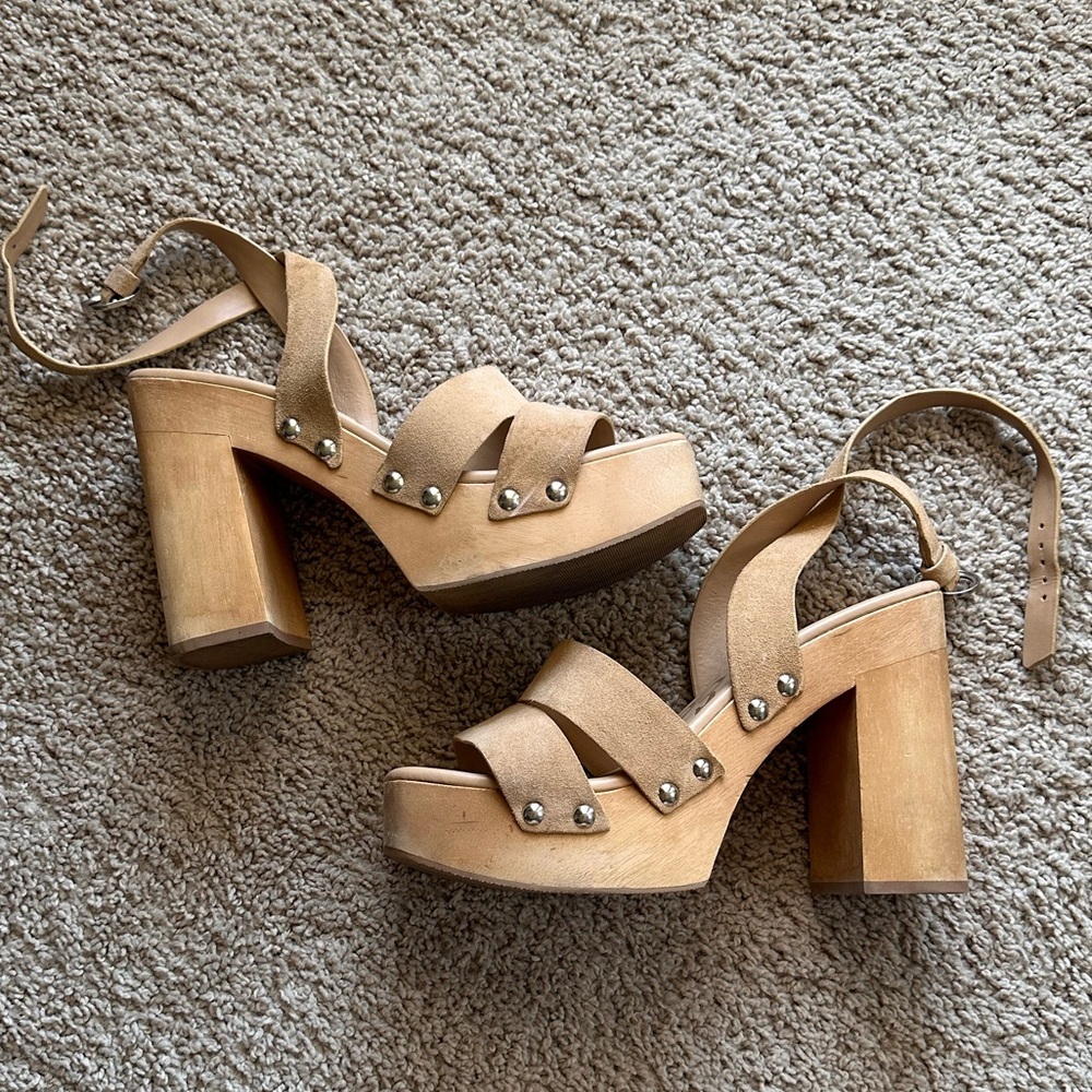 Tan platform heels
